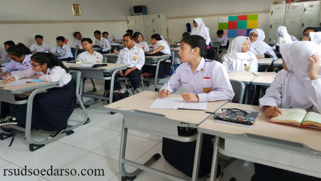 Daftar 6 SMP Siswa Cerdas Juara Ujian Kota Padang